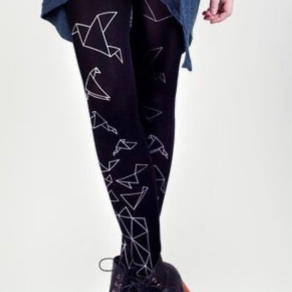 Black Origami Leggings - Picture 7 of 7